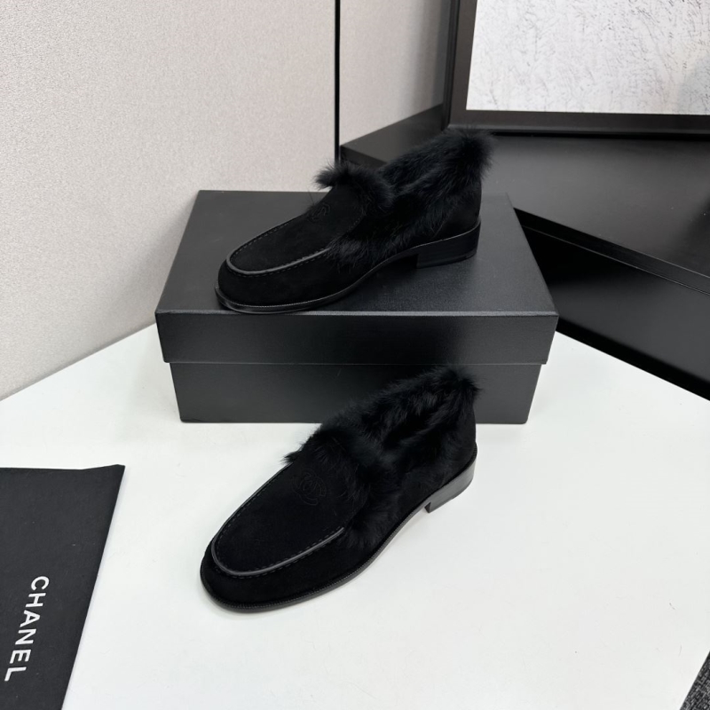 Ch**el loafers